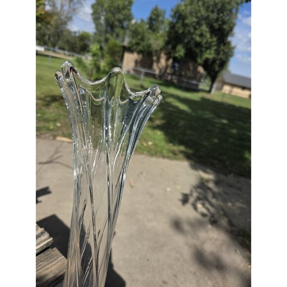 Twisted Ribbed Swung Spiral Vase Clear Glass 13" H Starburst Base - Picture 9 of 11